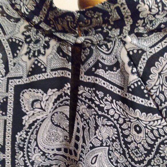 Elegant Classy Blouse, Laura, Size-8 - Picture 3 of 6